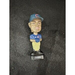 Sammy Sosa  Mini Bobble Head 3’’ 2002 Fotoball Chicago Cubs Great Vintage Shape